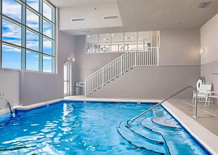 Crystal Shores West 102 Holiday home *