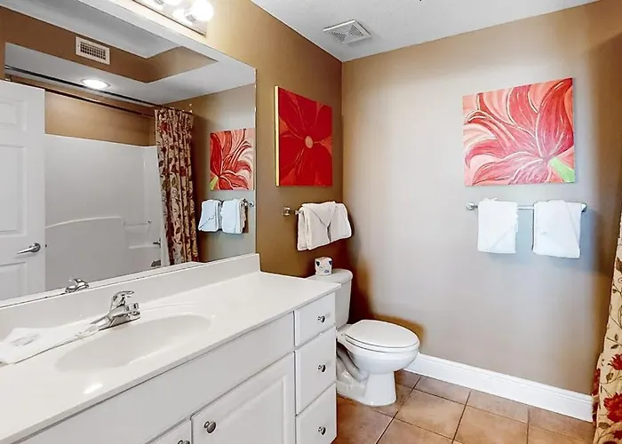 Holiday home Crystal Shores West 102 *